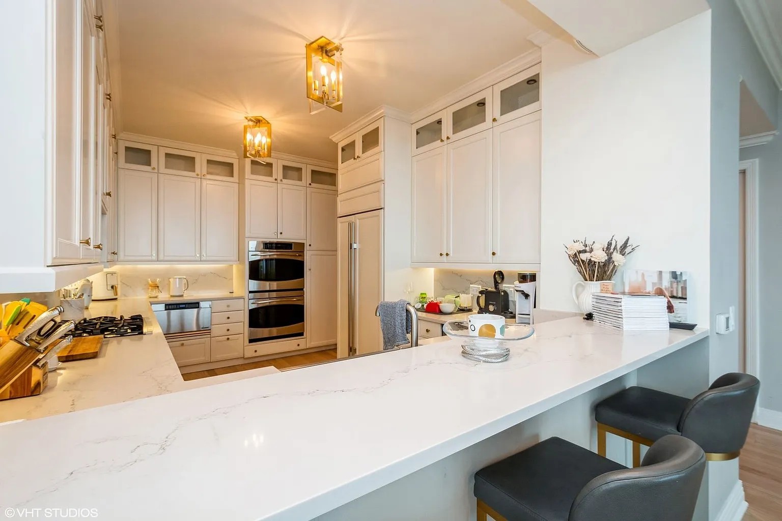 600 N Lake Shore Drive Unit: 1212