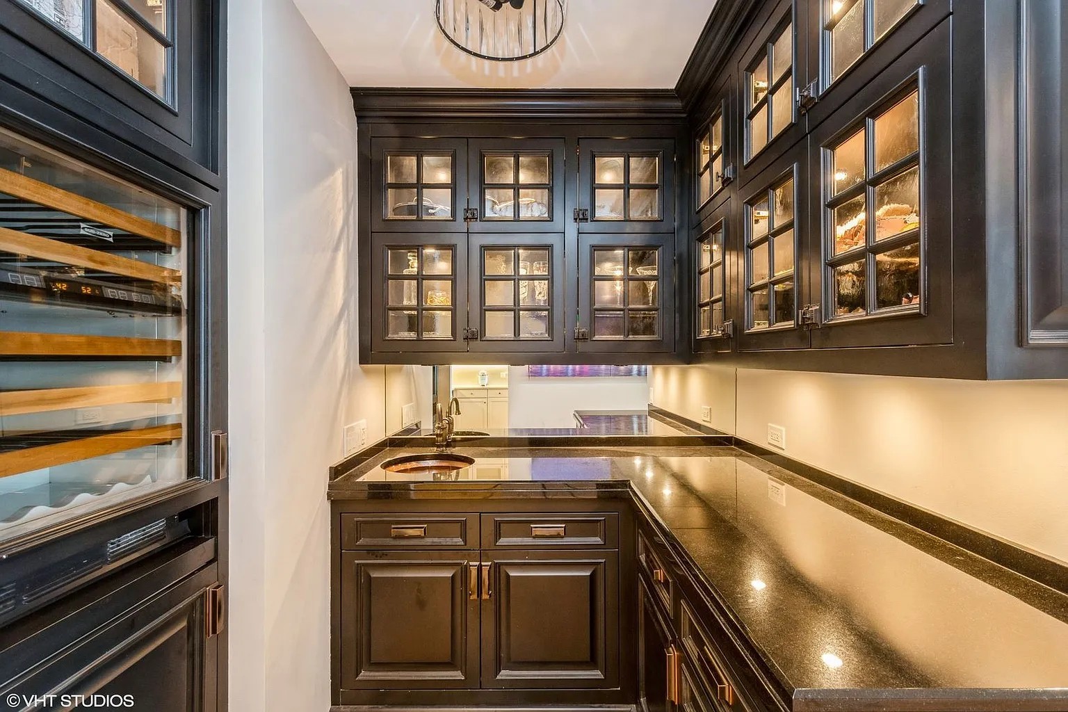 600 N Lake Shore Drive Unit: 1212