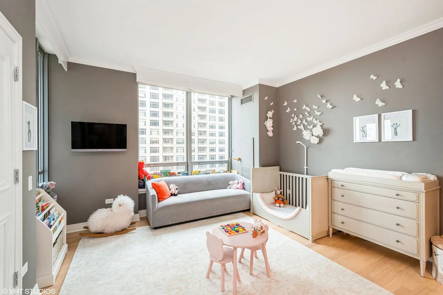 600 N Lake Shore Drive Unit: 1212