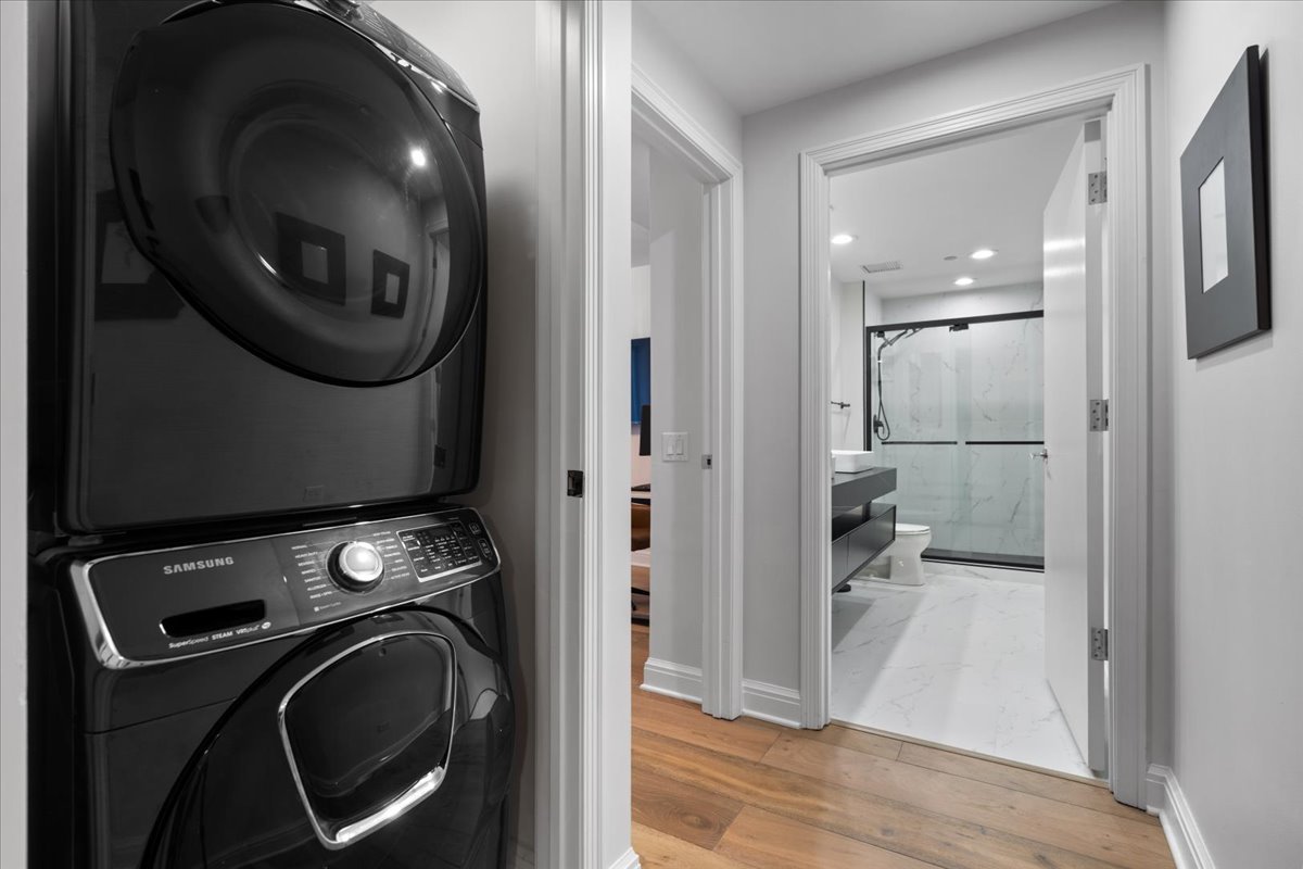 600 N LAKE SHORE Drive Unit: 1010