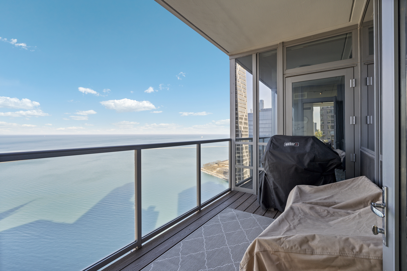 600 N LAKE SHORE Drive Unit: 3201