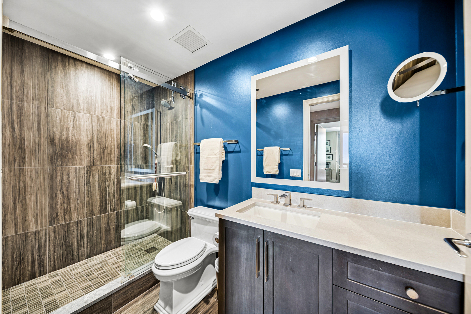 600 N LAKE SHORE Drive Unit: 1505