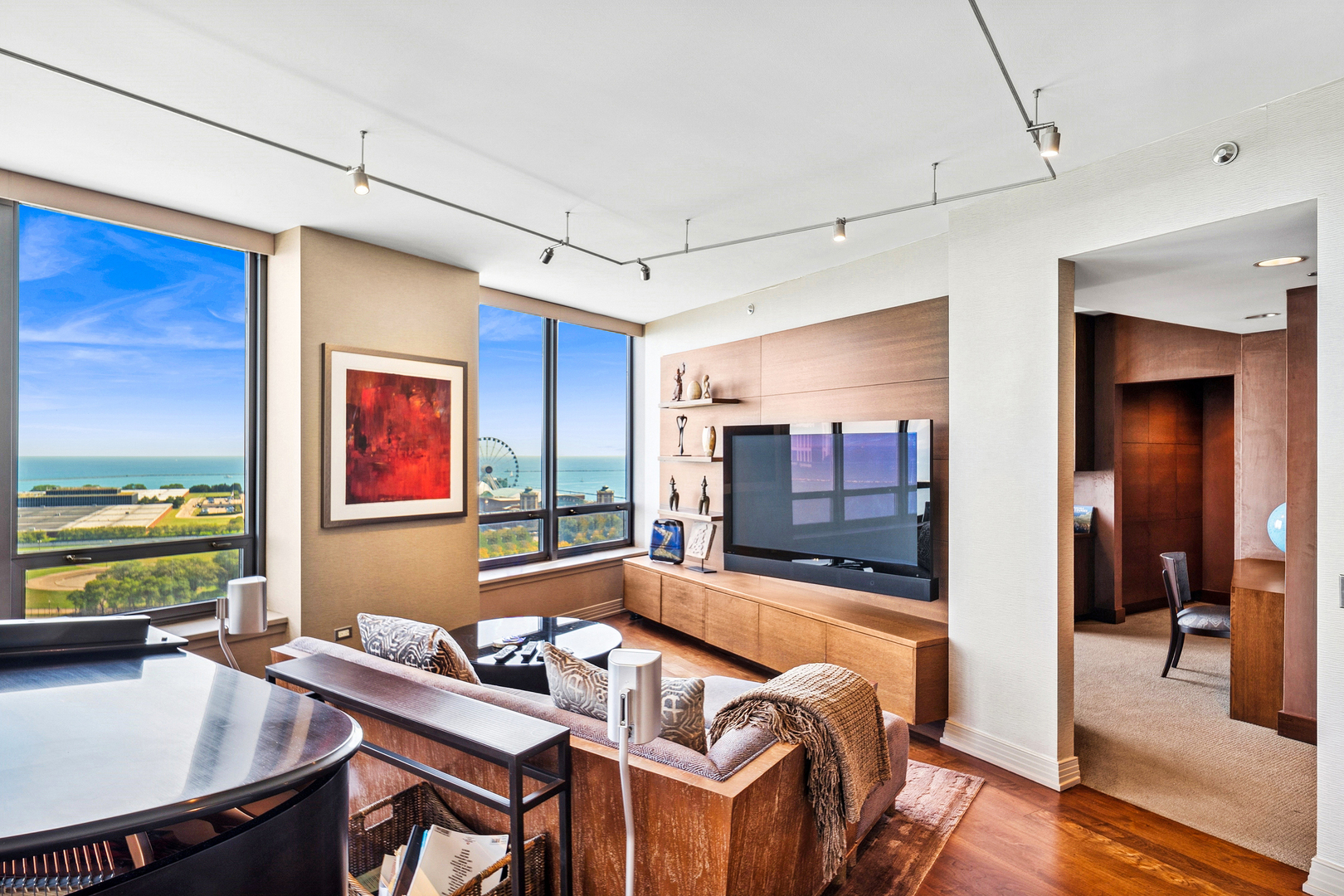 600 N LAKE SHORE Drive Unit: 1505