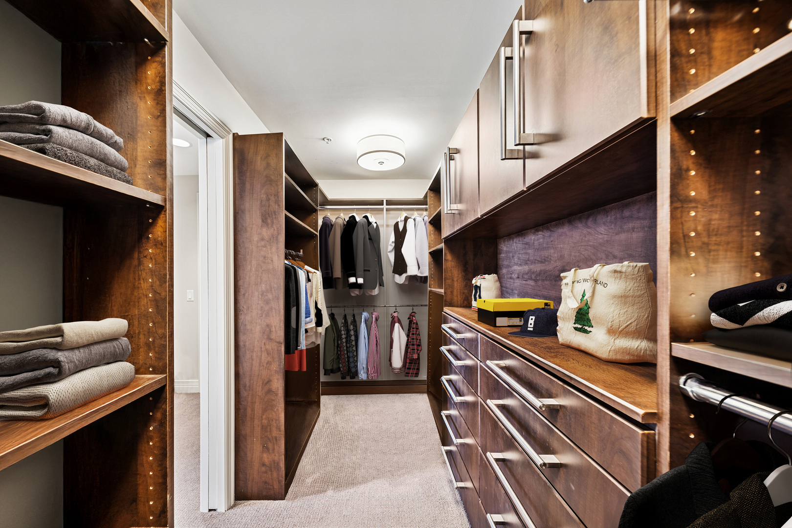 600 N LAKE SHORE Drive Unit: 1505