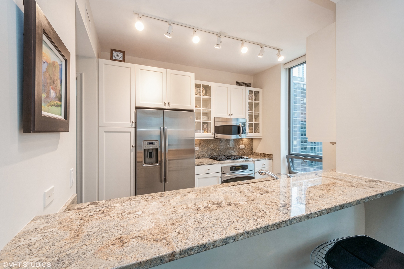 600 N Lake Shore Drive Unit: 2709