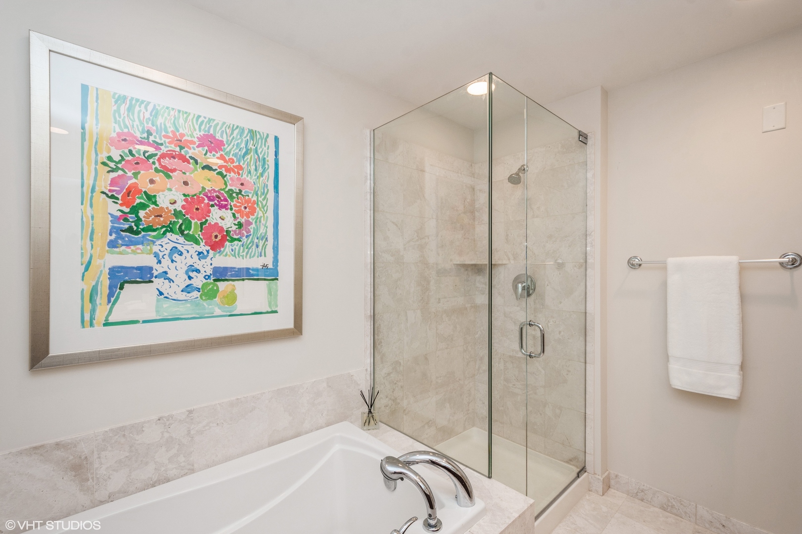 600 N Lake Shore Drive Unit: 2709
