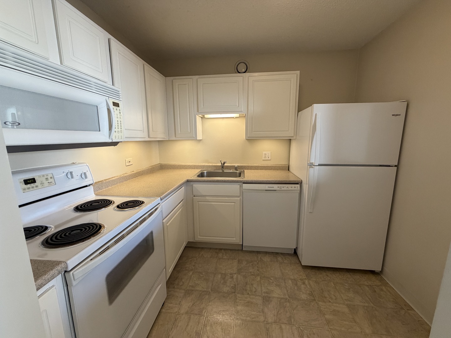 10 E ONTARIO Street Unit: 1701