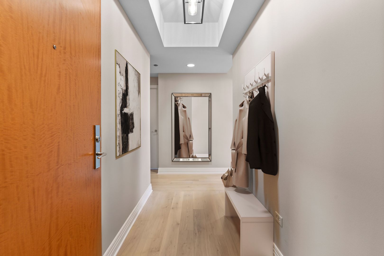 600 N LAKE SHORE Drive Unit: 1011