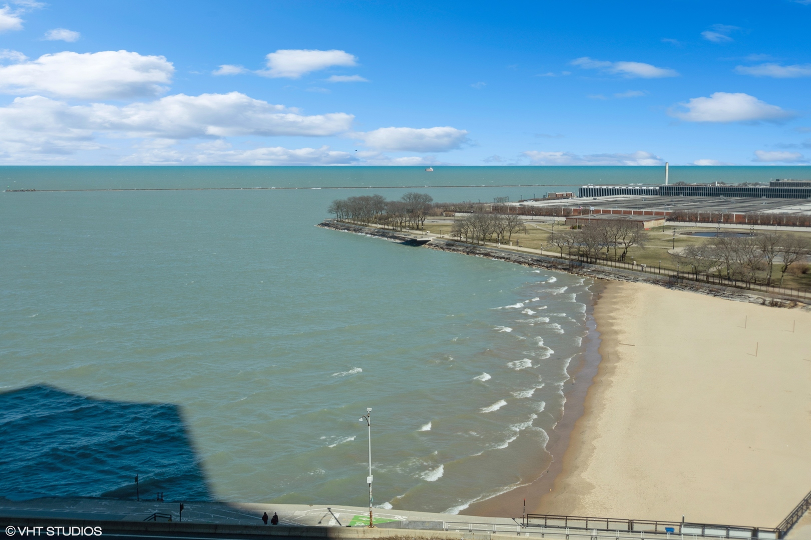 600 N LAKE SHORE Drive Unit: 1011