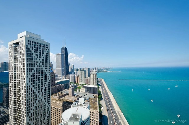 600 N Lake Shore Drive Unit: 2011
