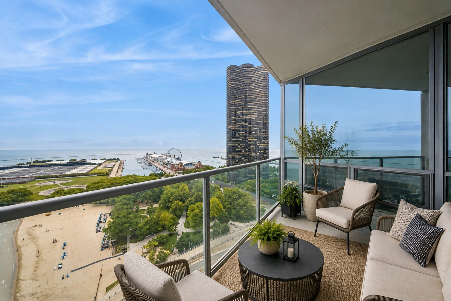 600 N Lake Shore Drive Unit: 2011