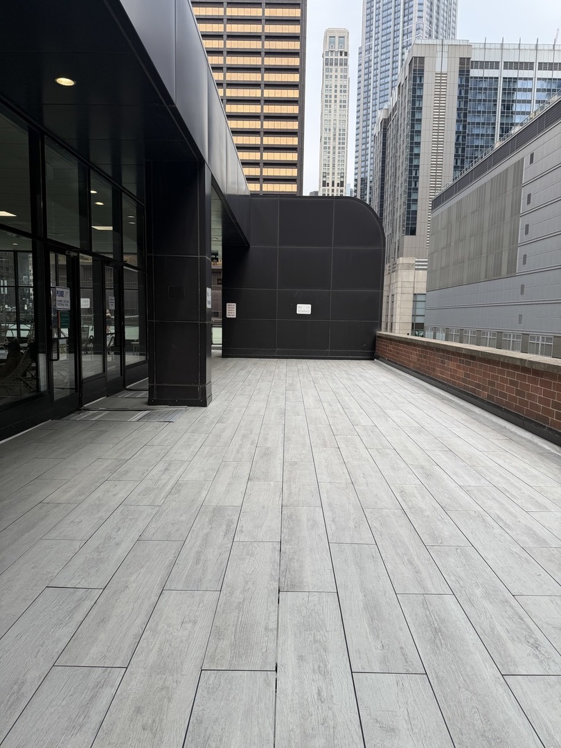 211 E Ohio Street Unit: 2907