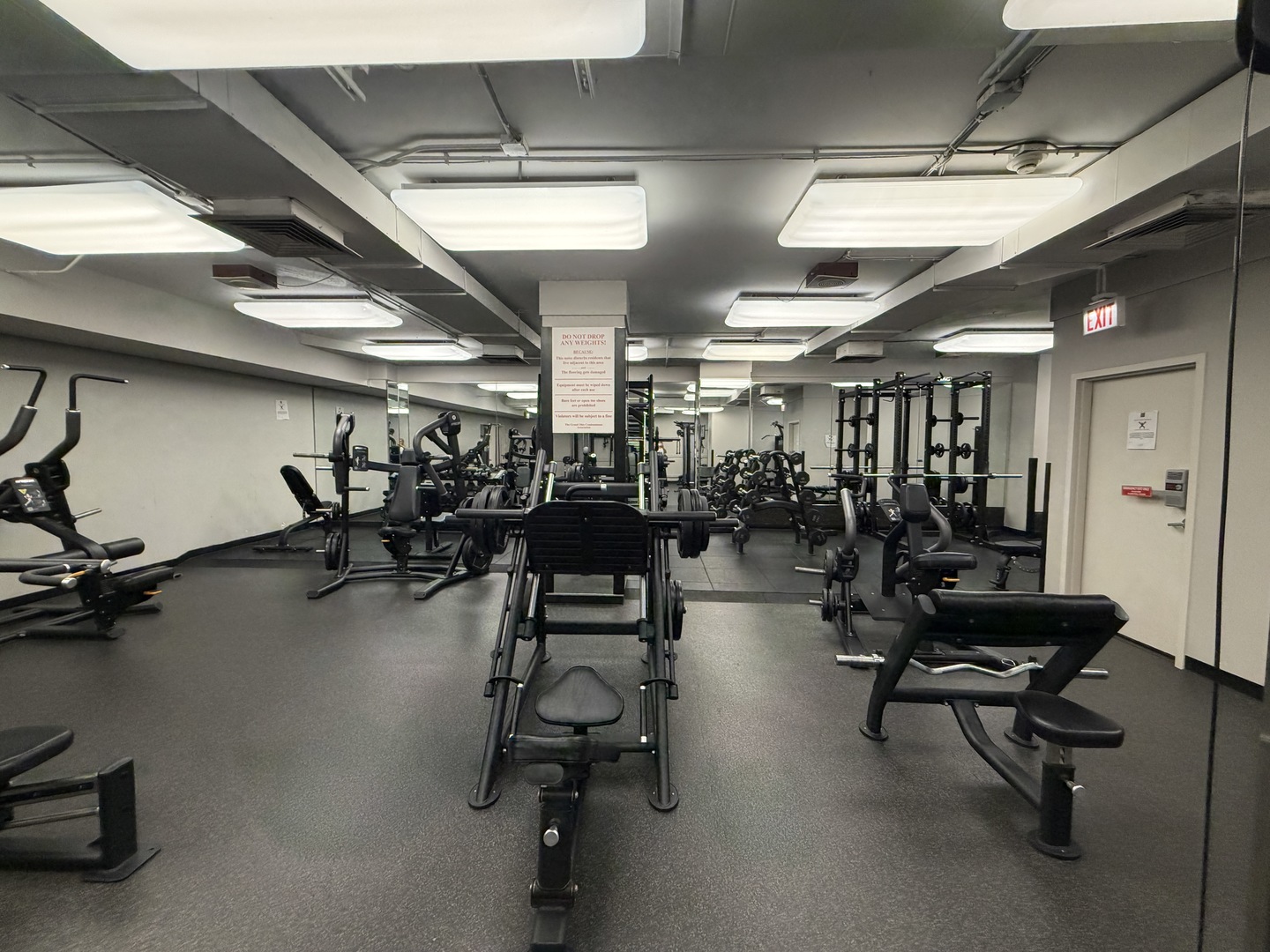 211 E Ohio Street Unit: 2907