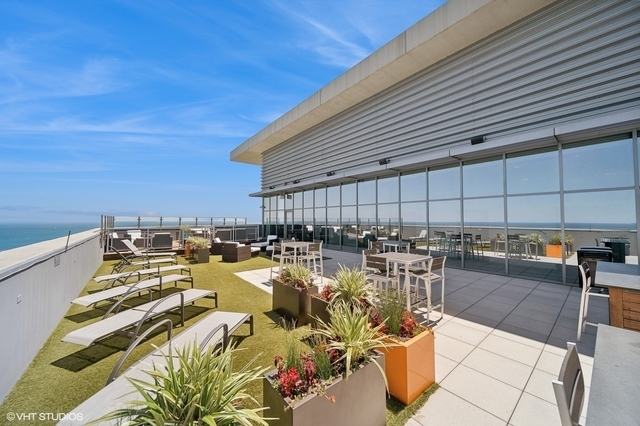 600 N LAKE SHORE Drive Unit: 1011