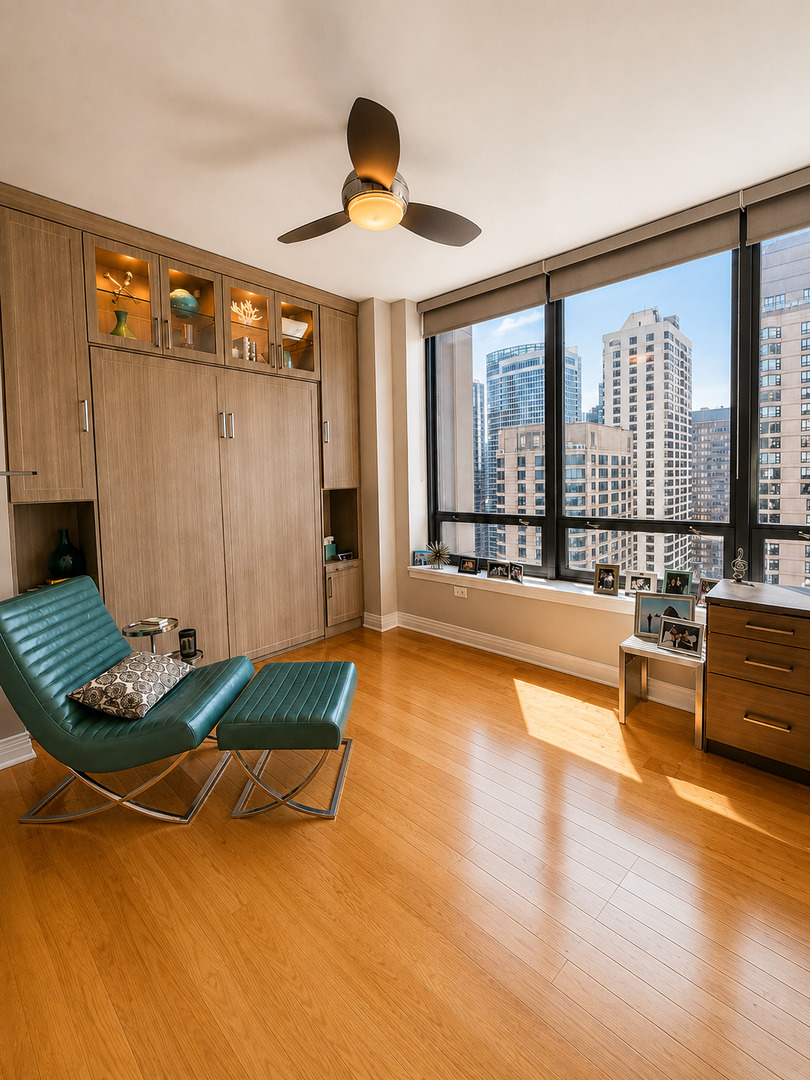 600 N LAKE SHORE Drive Unit: 3301