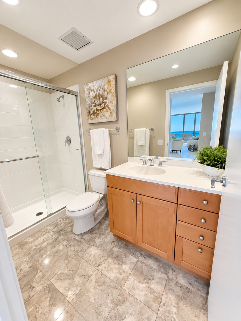 600 N Lake Shore Drive Unit: 2011