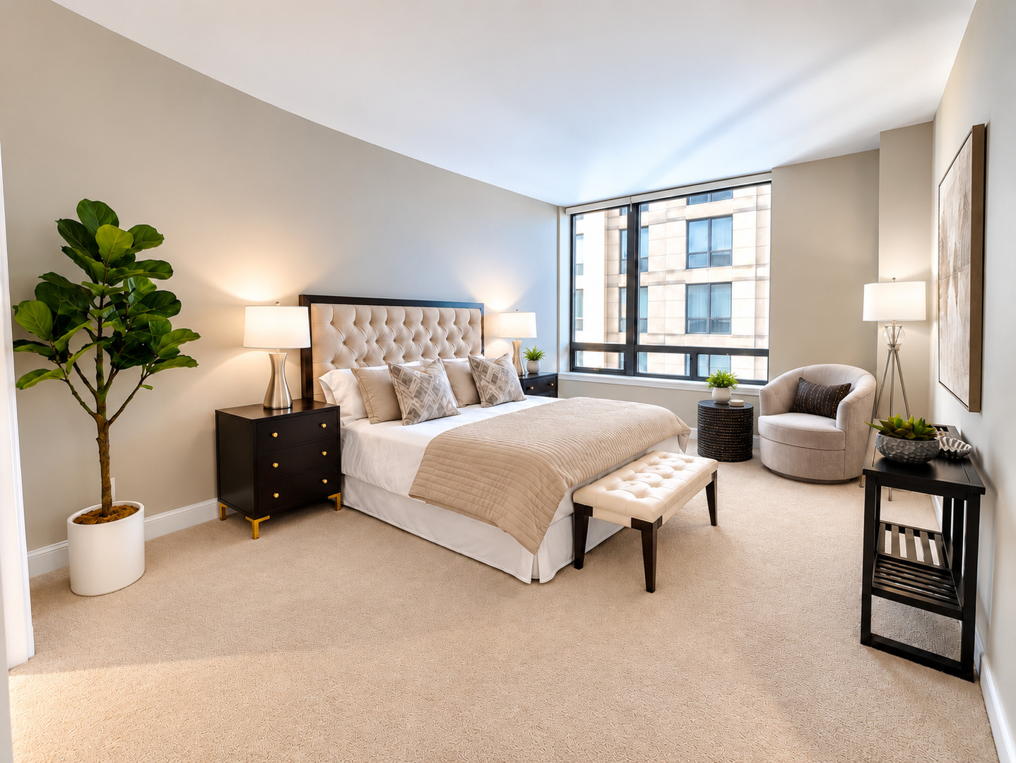 600 N Lake Shore Drive Unit: 2011