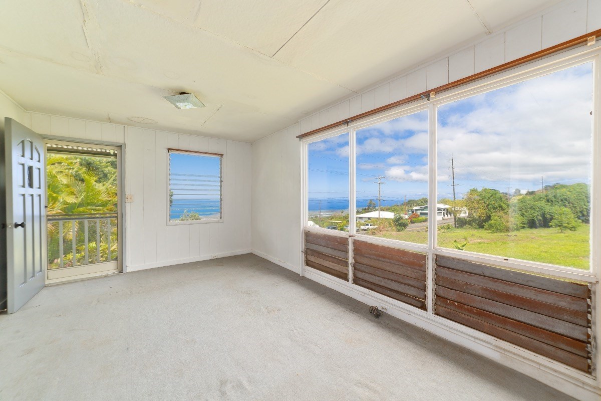 75-5331 MAMALAHOA HIGHWAY