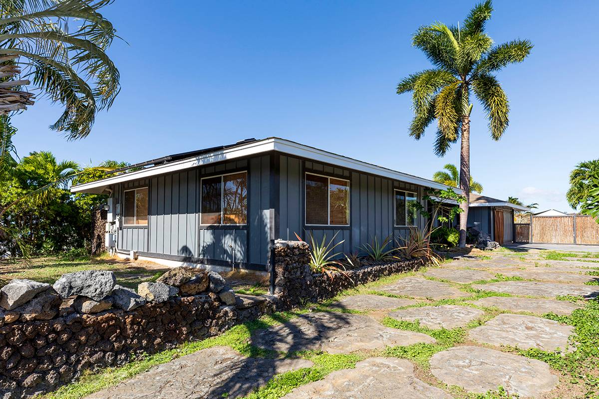 73-1111 MAKAMAKA ST