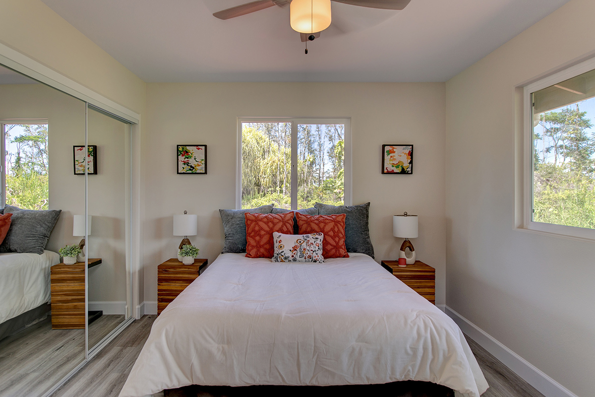 15-2811 LALAKEA ST