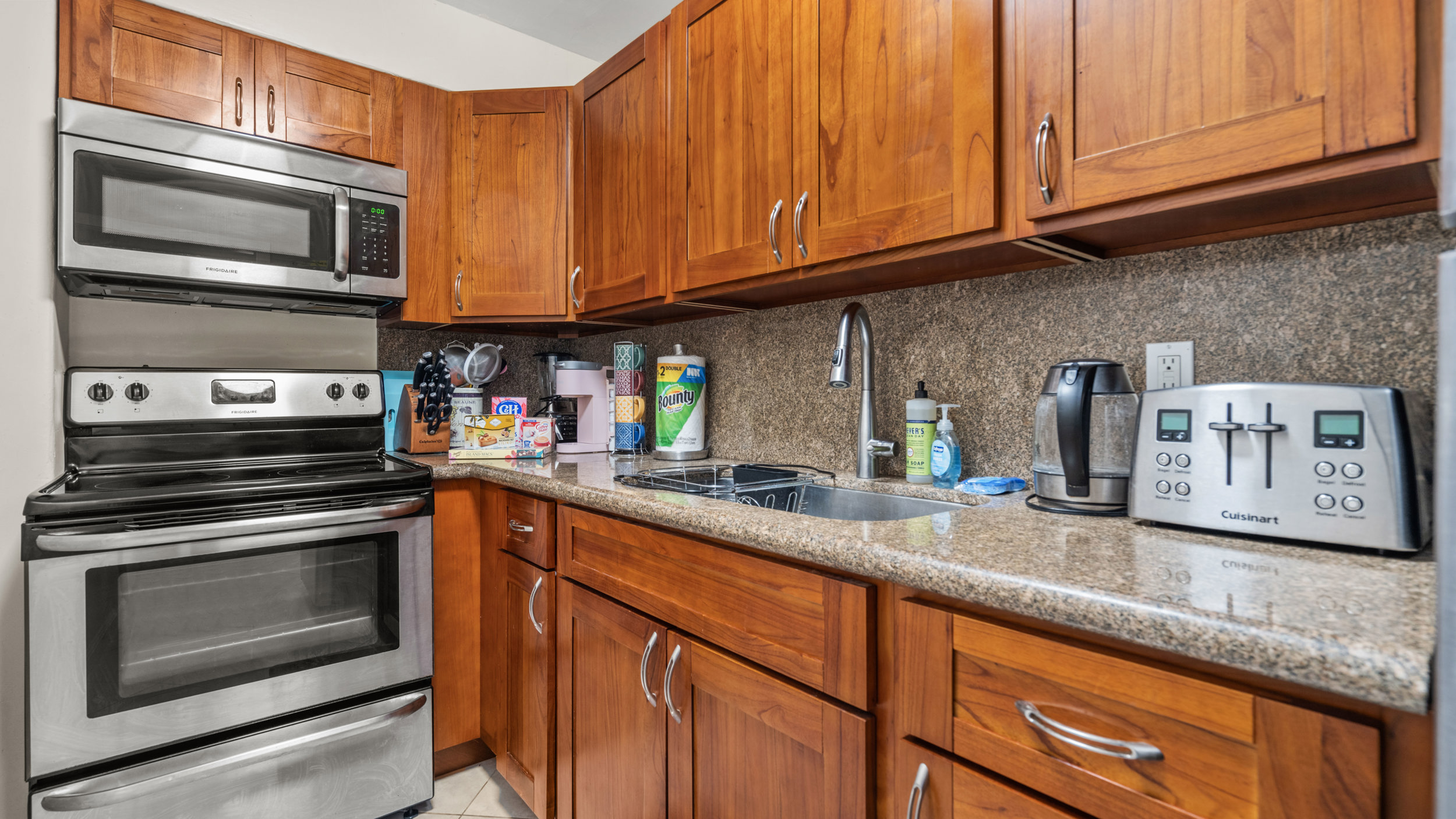 1627 ALA WAI BLVD 103