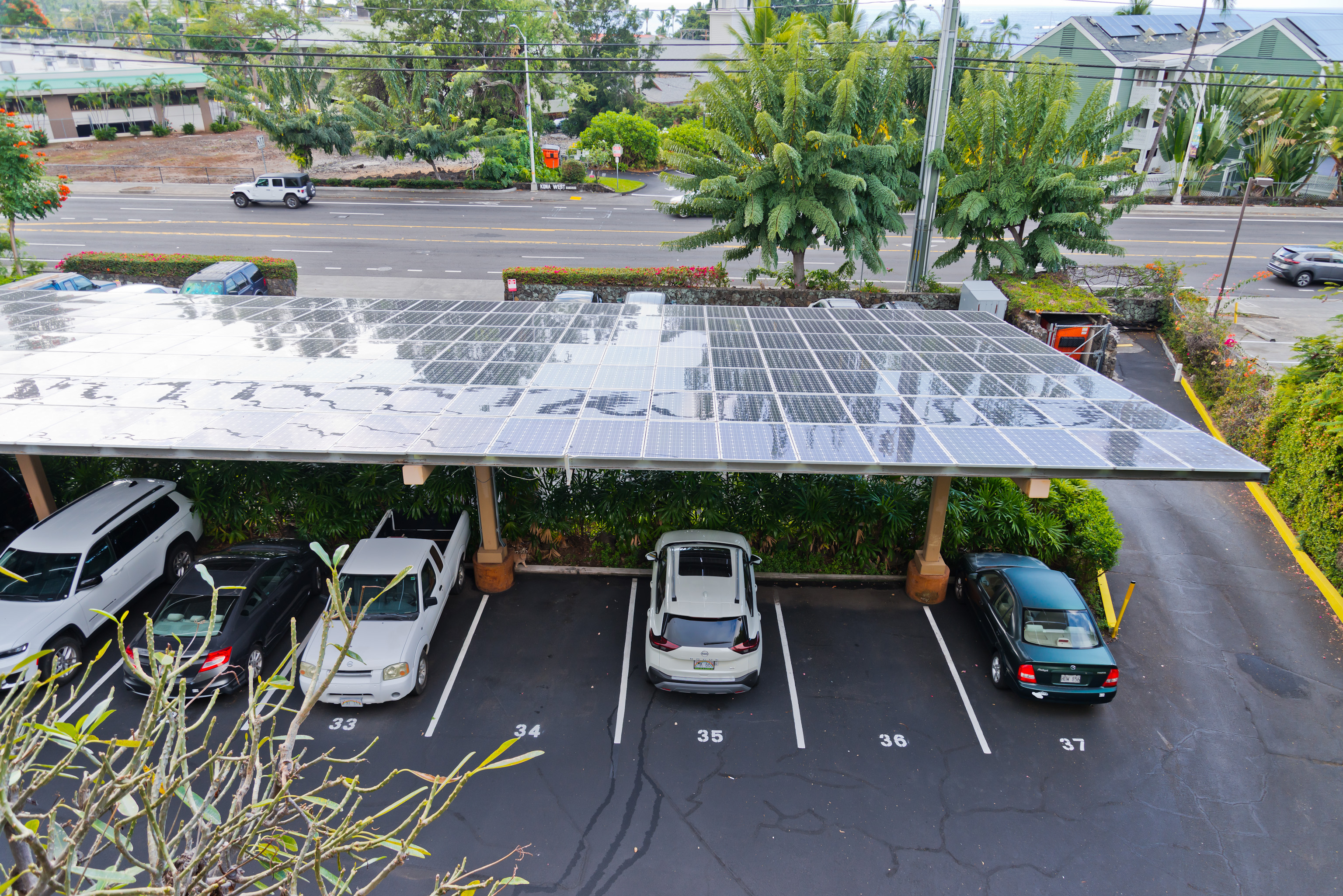 75-5681 KUAKINI HIGHWAY 301