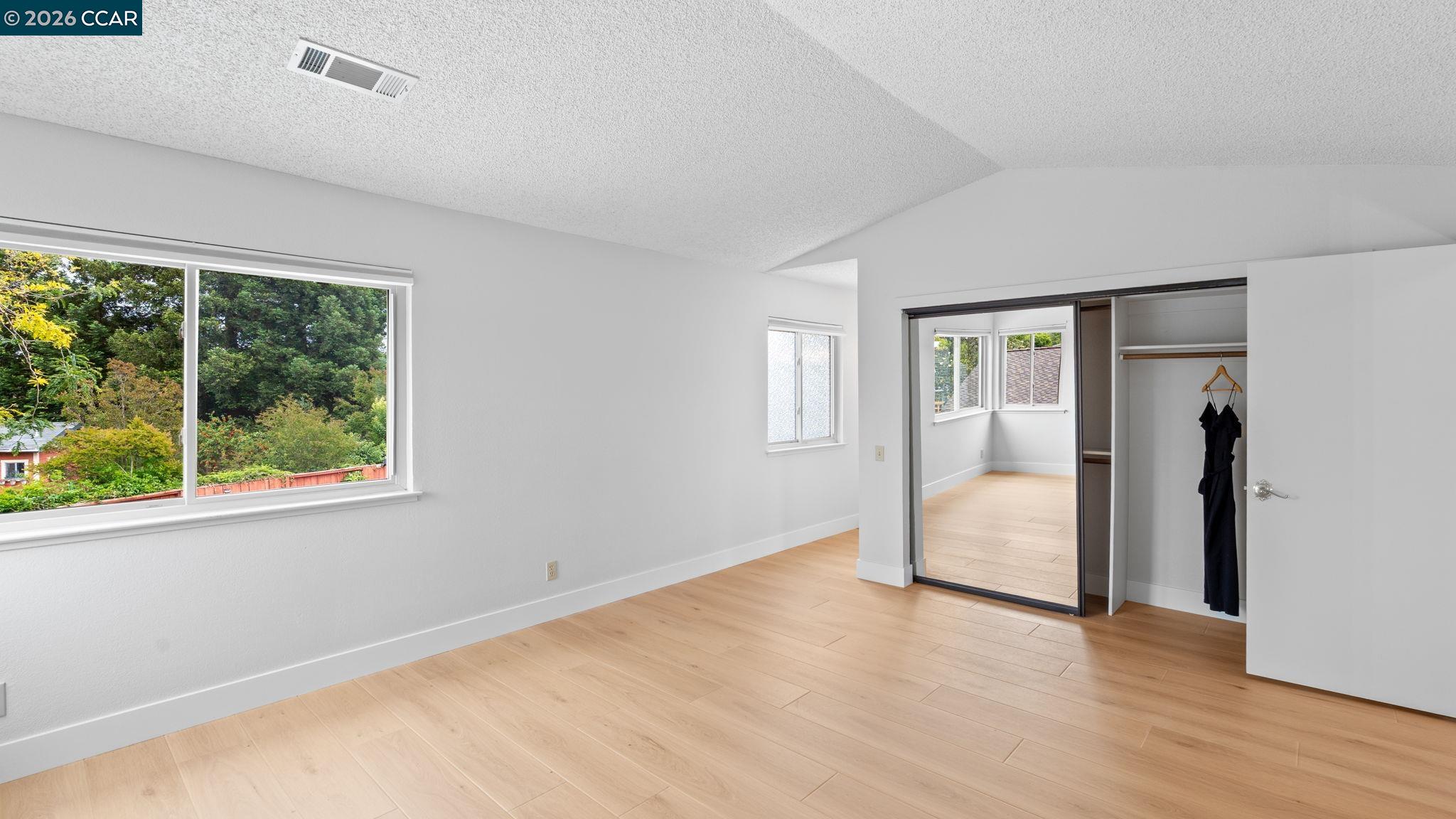 515 Lupine Cir