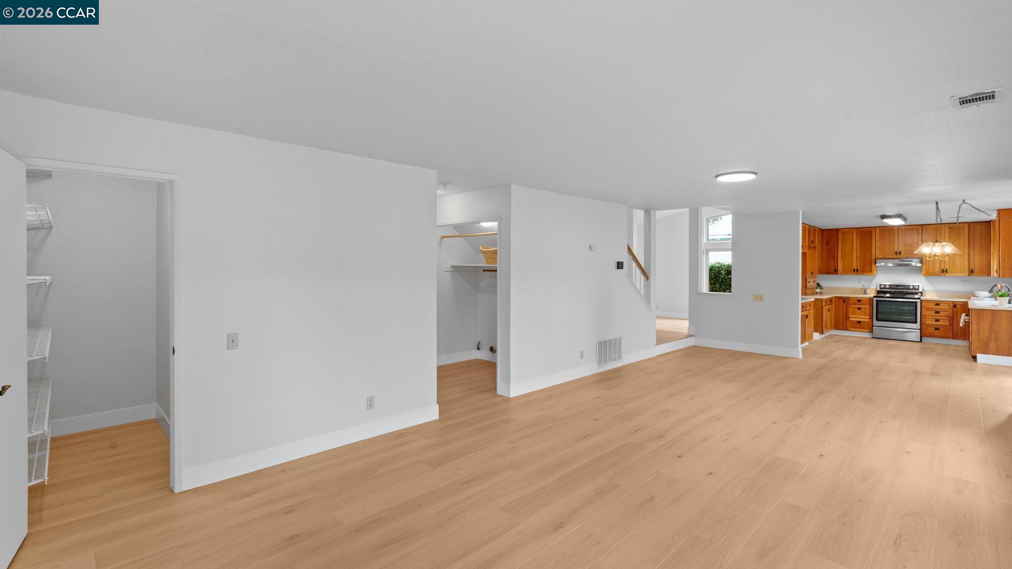 515 Lupine Cir