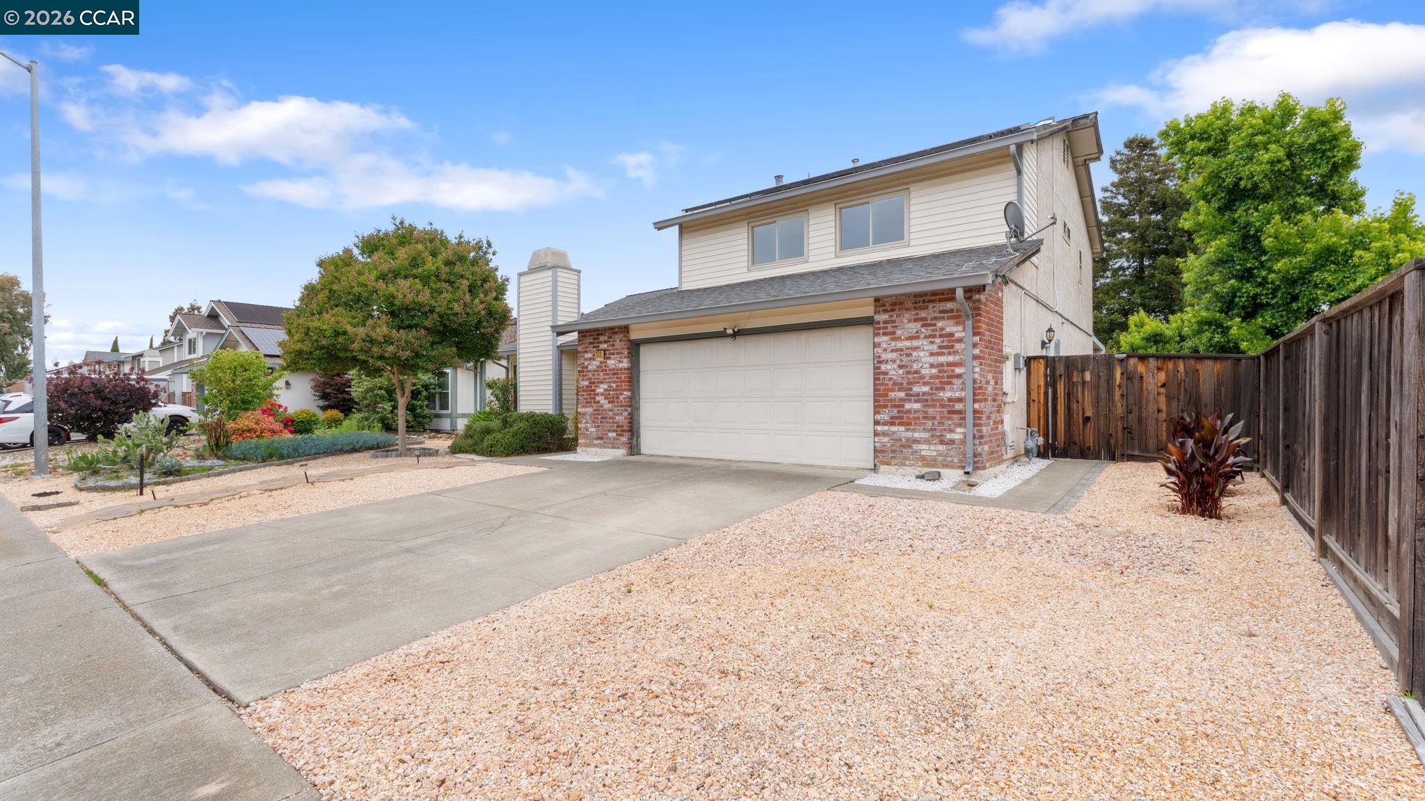 515 Lupine Cir