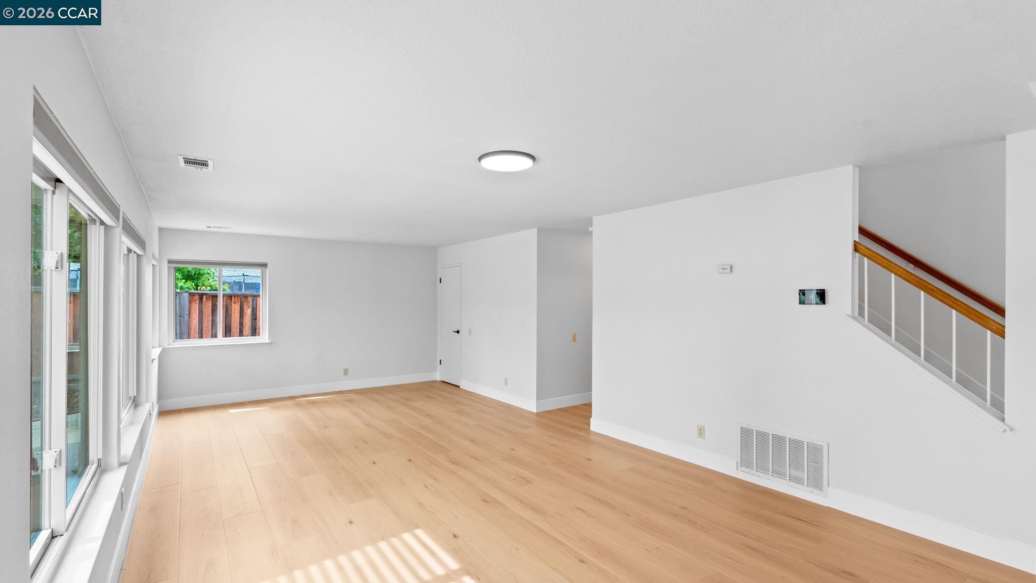 515 Lupine Cir