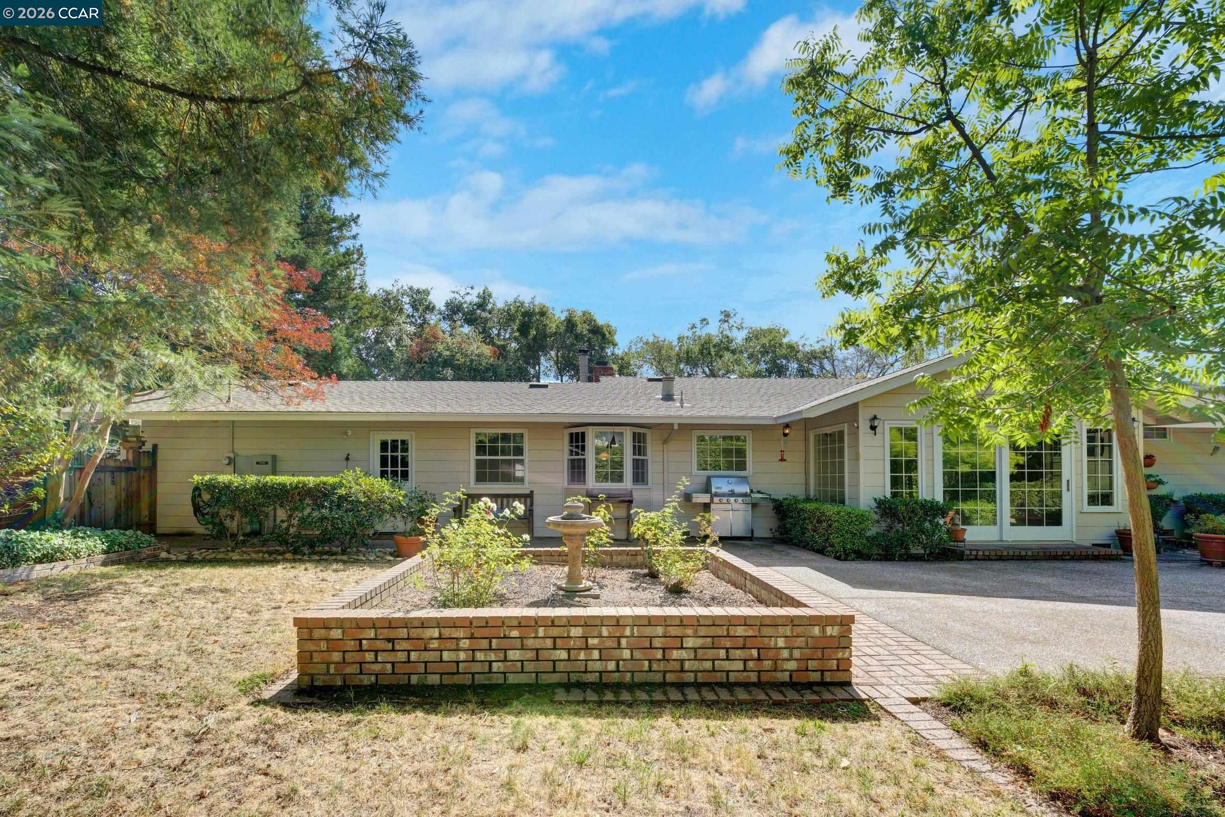 550 Silverado Dr