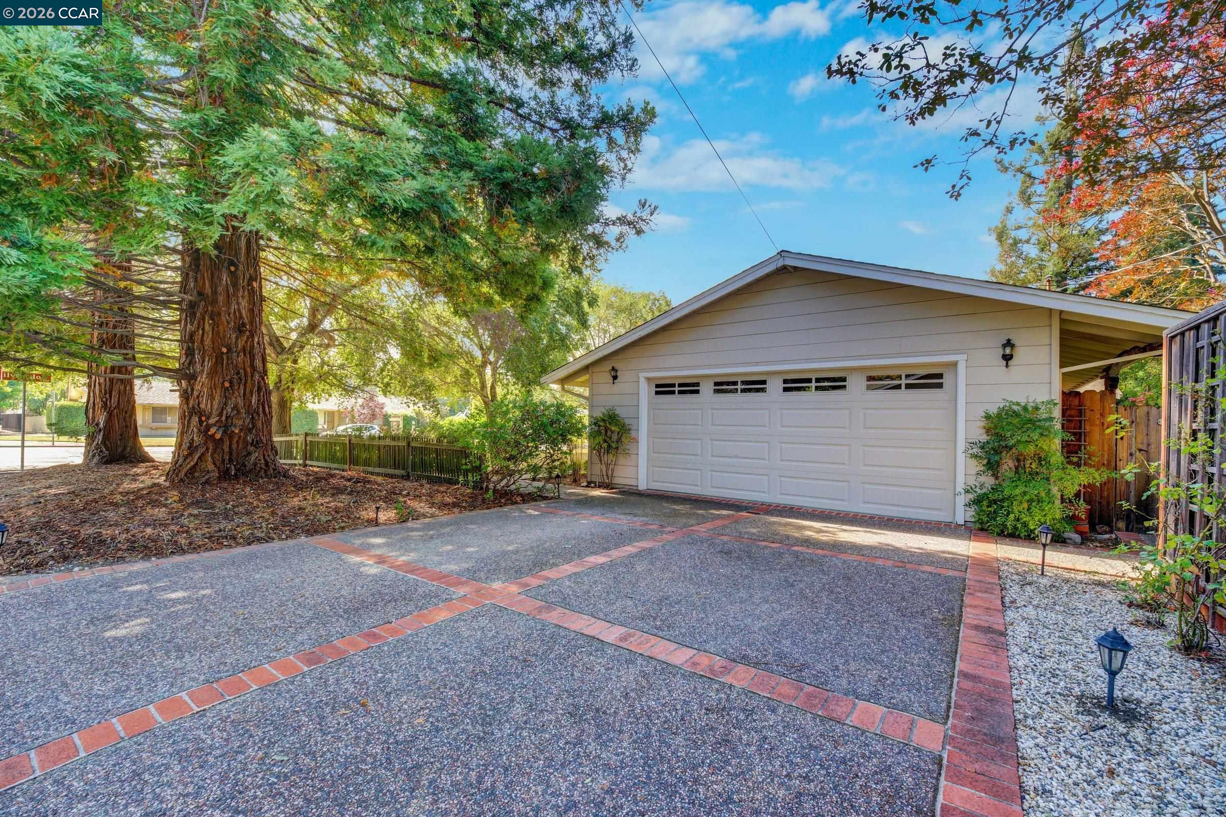 550 Silverado Dr