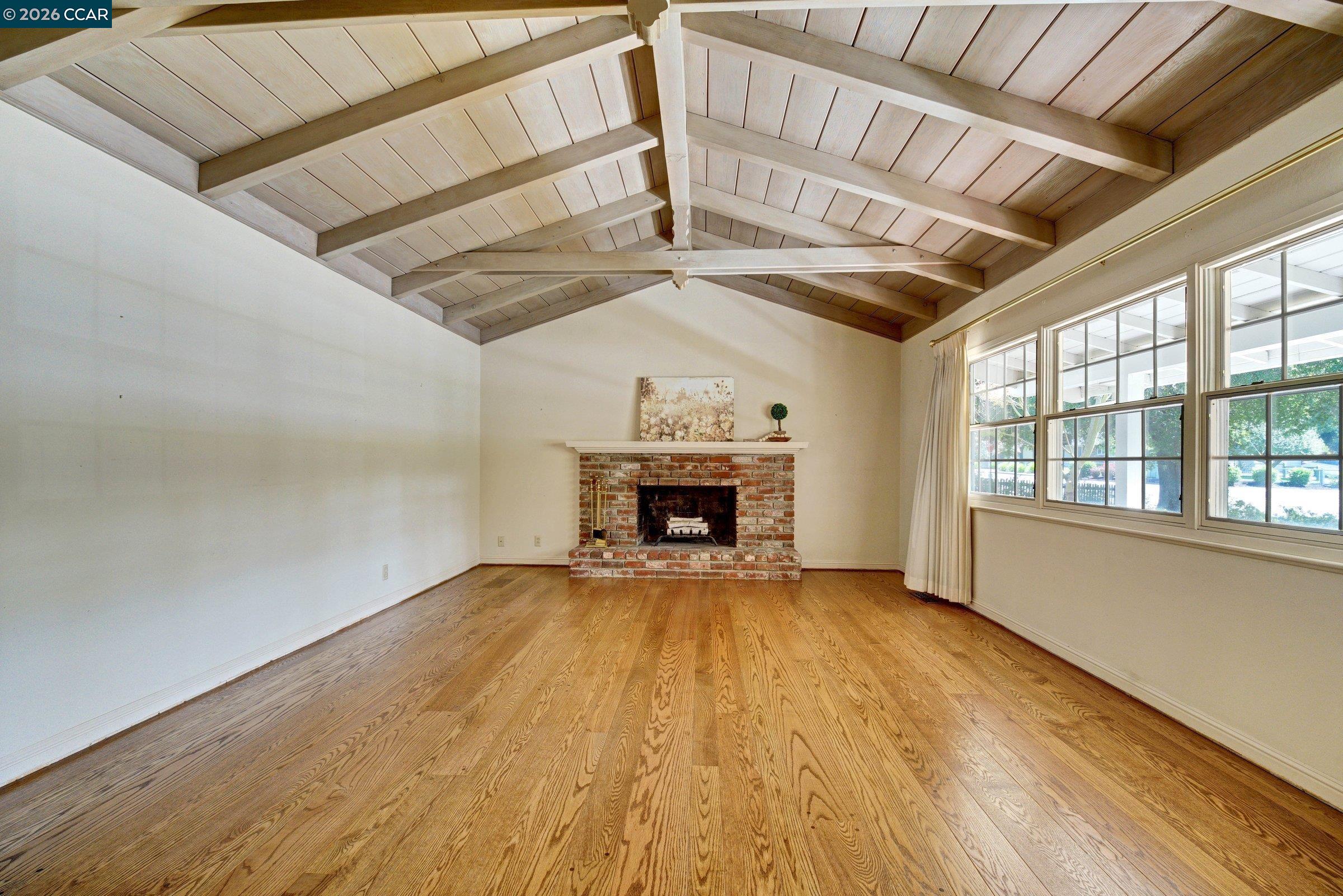 550 Silverado Dr