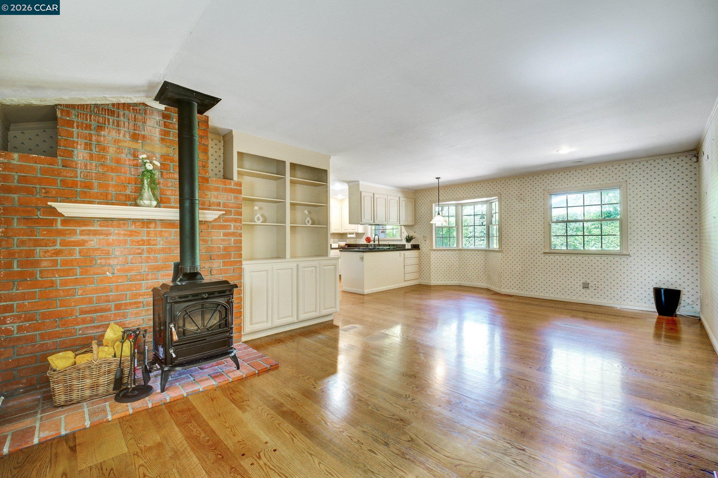 550 Silverado Dr