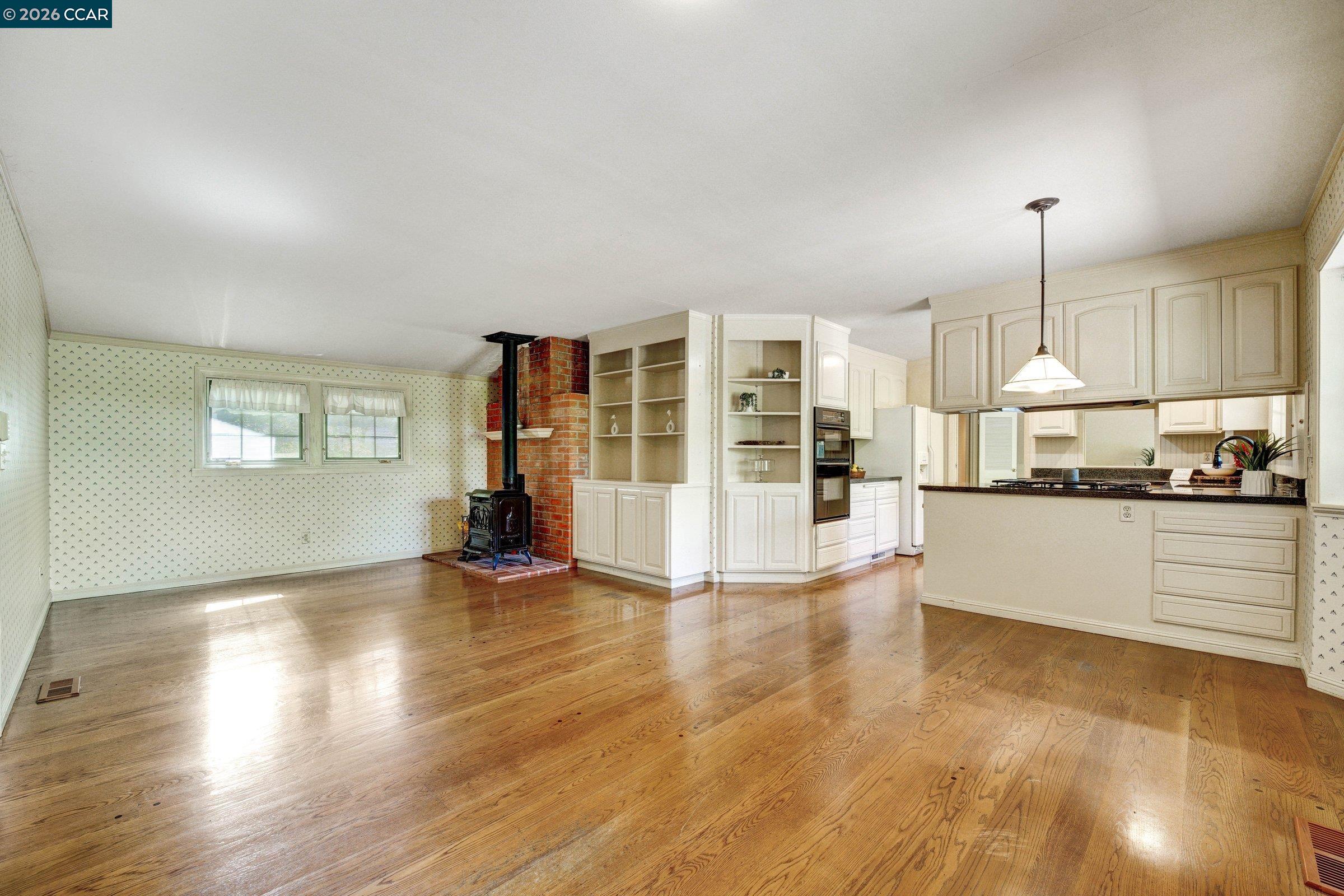 550 Silverado Dr