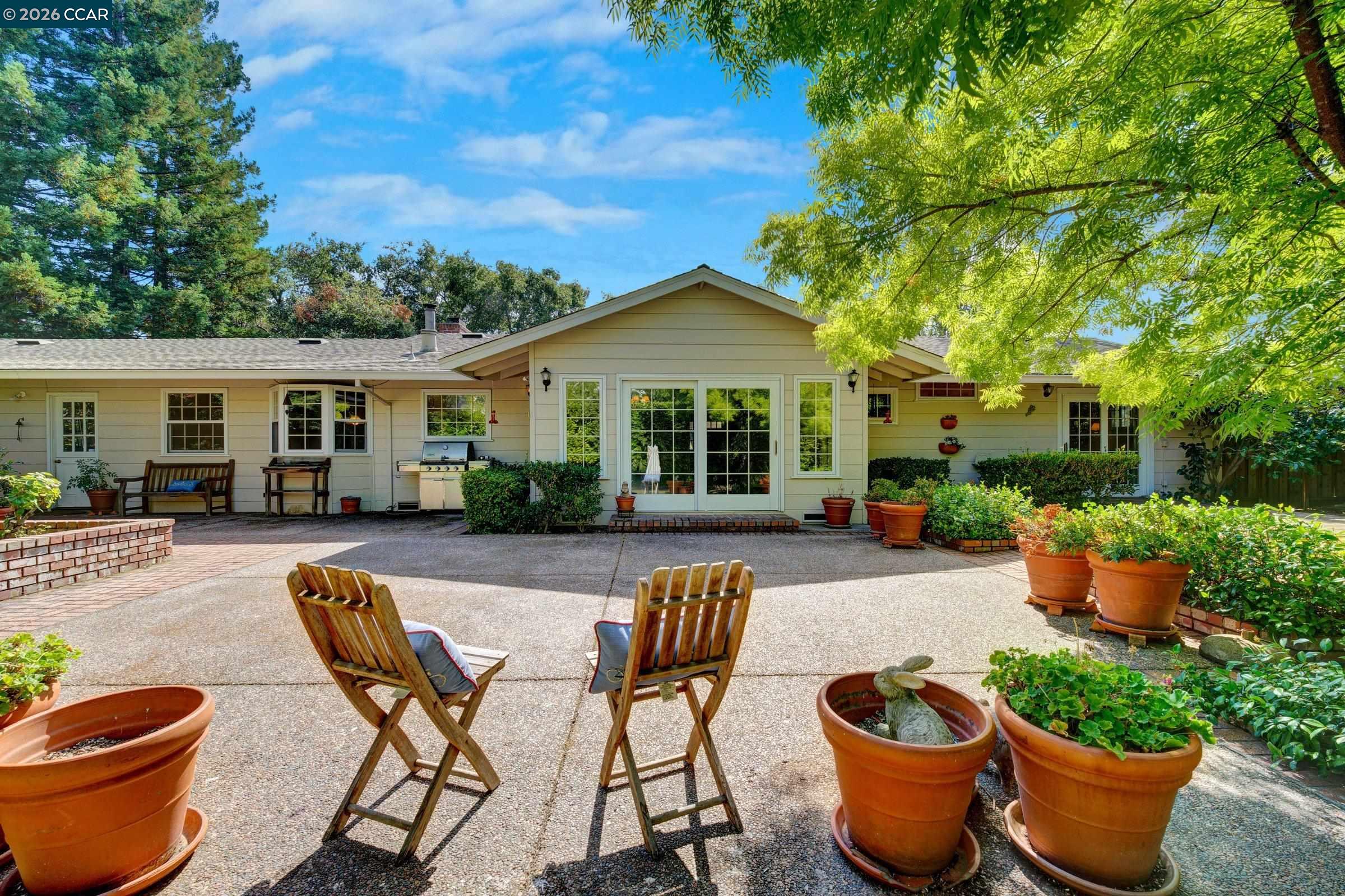 550 Silverado Dr