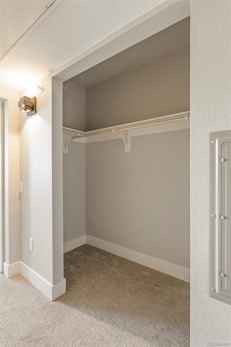 431 E Bayaud Avenue Unit: R305