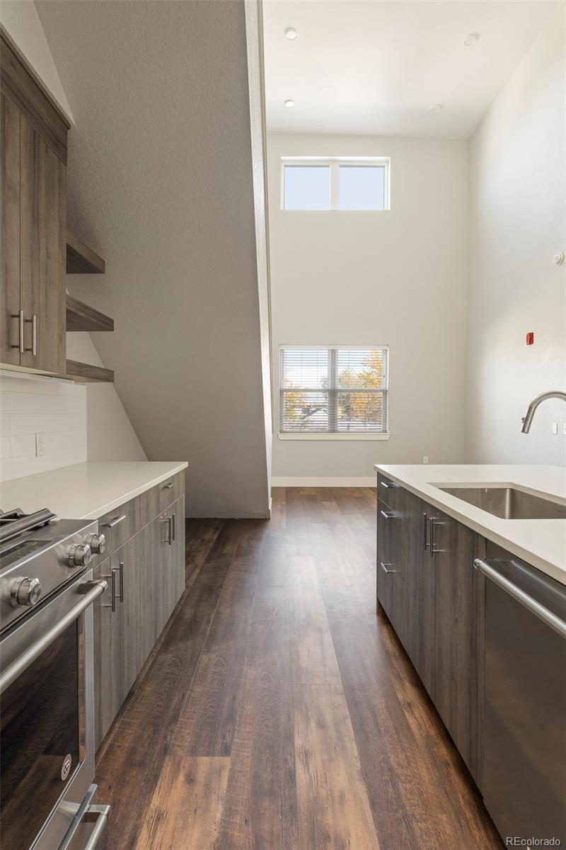 431 E Bayaud Avenue Unit: R305