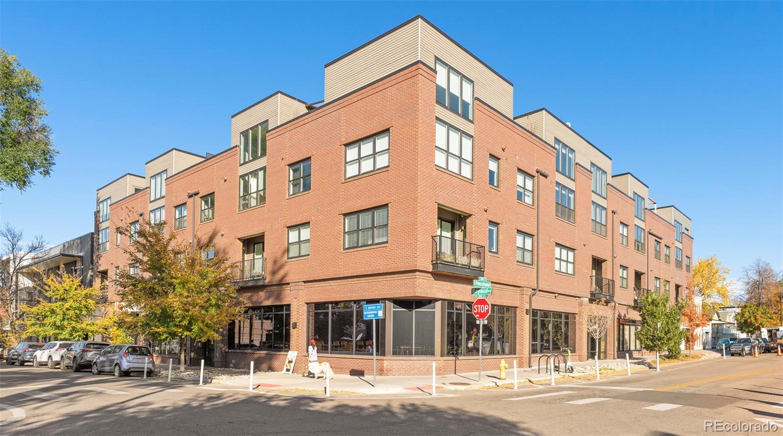 431 E Bayaud Avenue Unit: R305