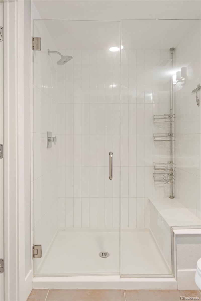 431 E Bayaud Avenue Unit: R305