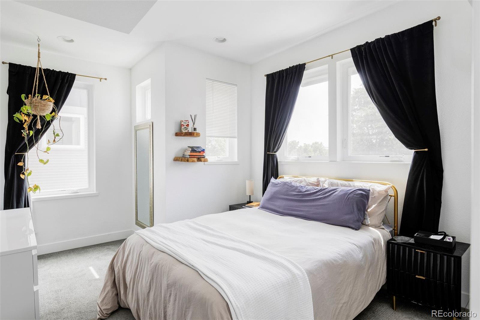 2726 Federal Boulevard Unit: 3