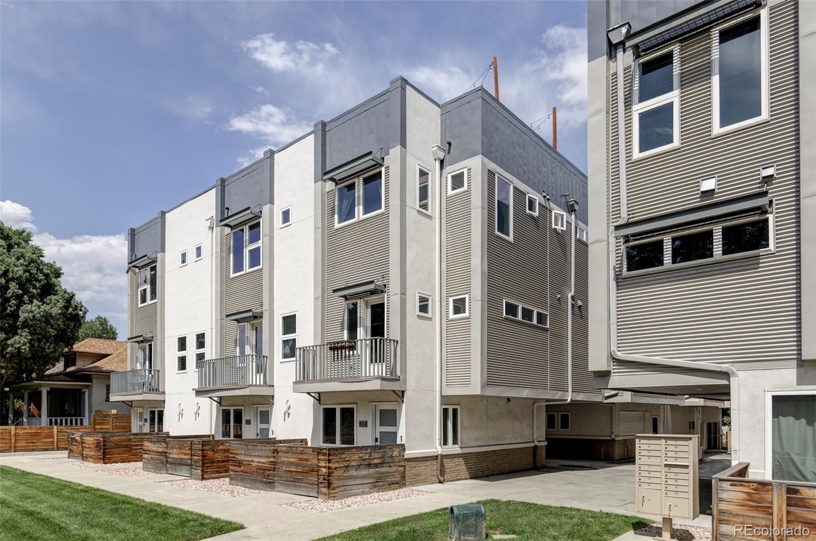 2726 Federal Boulevard Unit: 3