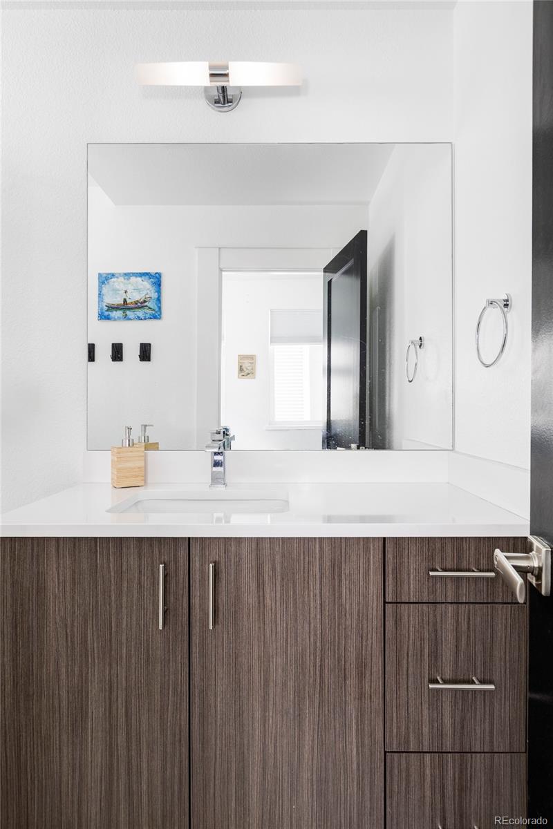 2726 Federal Boulevard Unit: 3