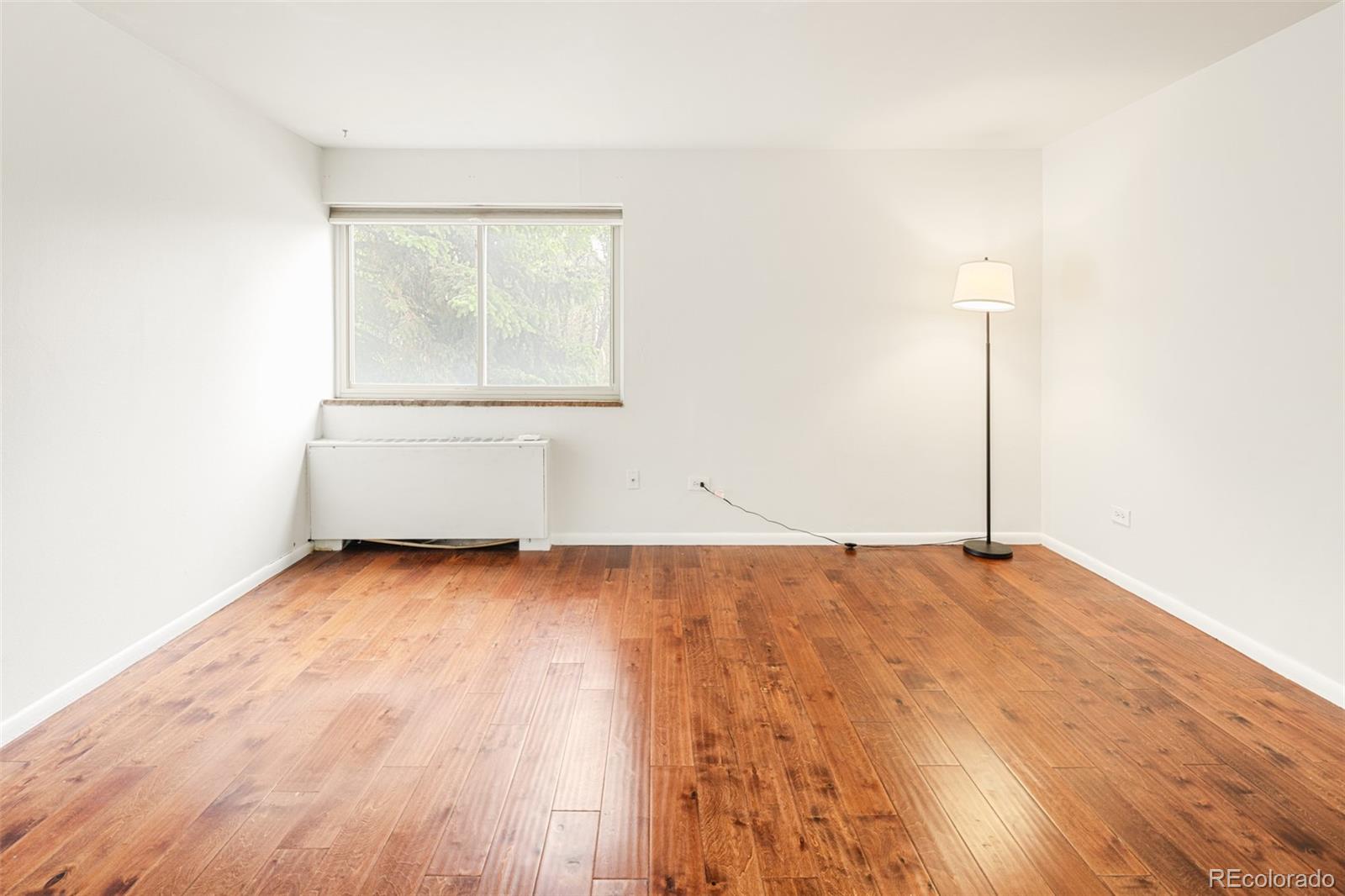 1260 York Street Unit: 206