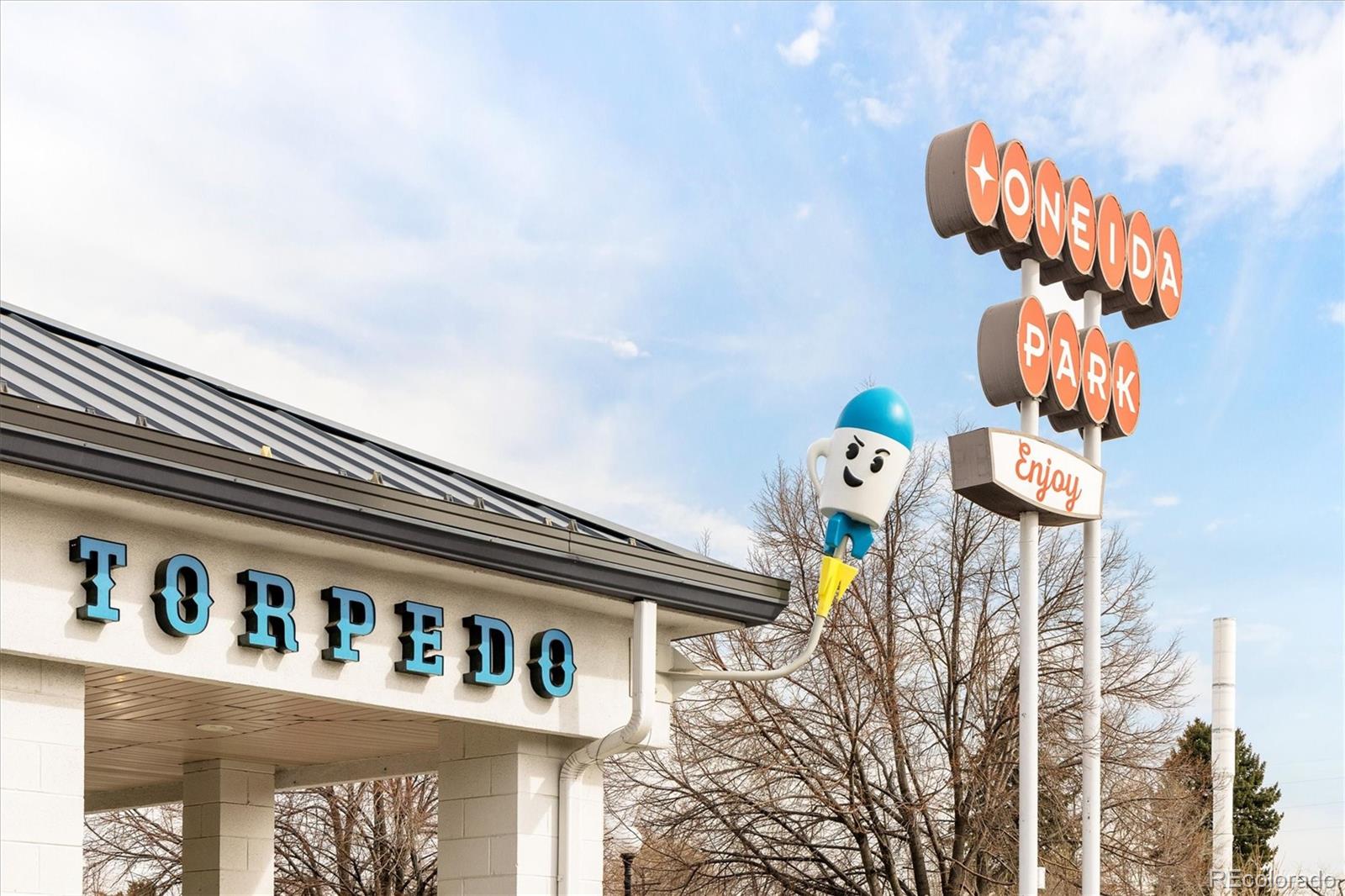 2250 N Monaco Parkway