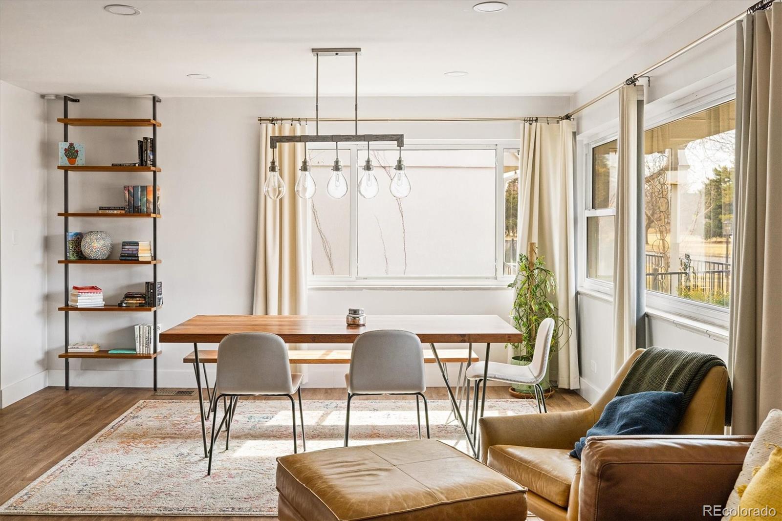 2250 N Monaco Parkway