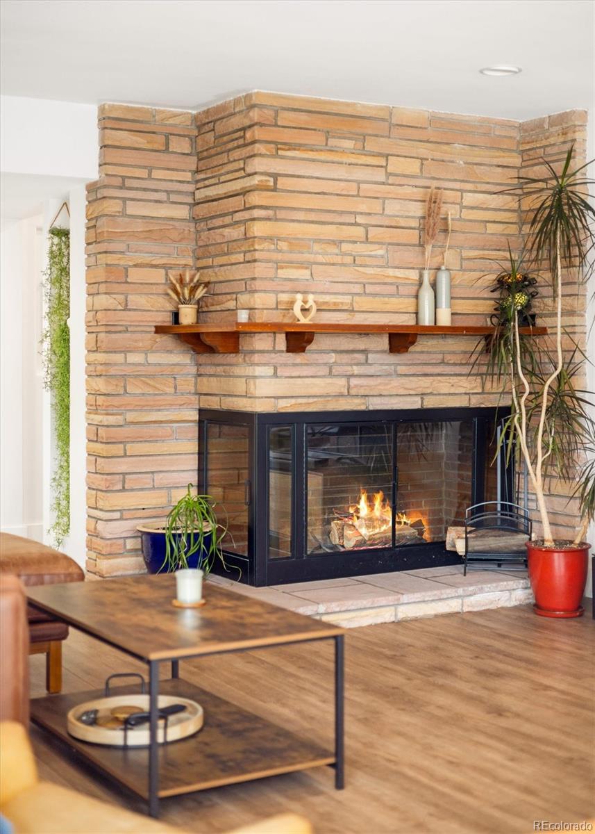 2250 N Monaco Parkway