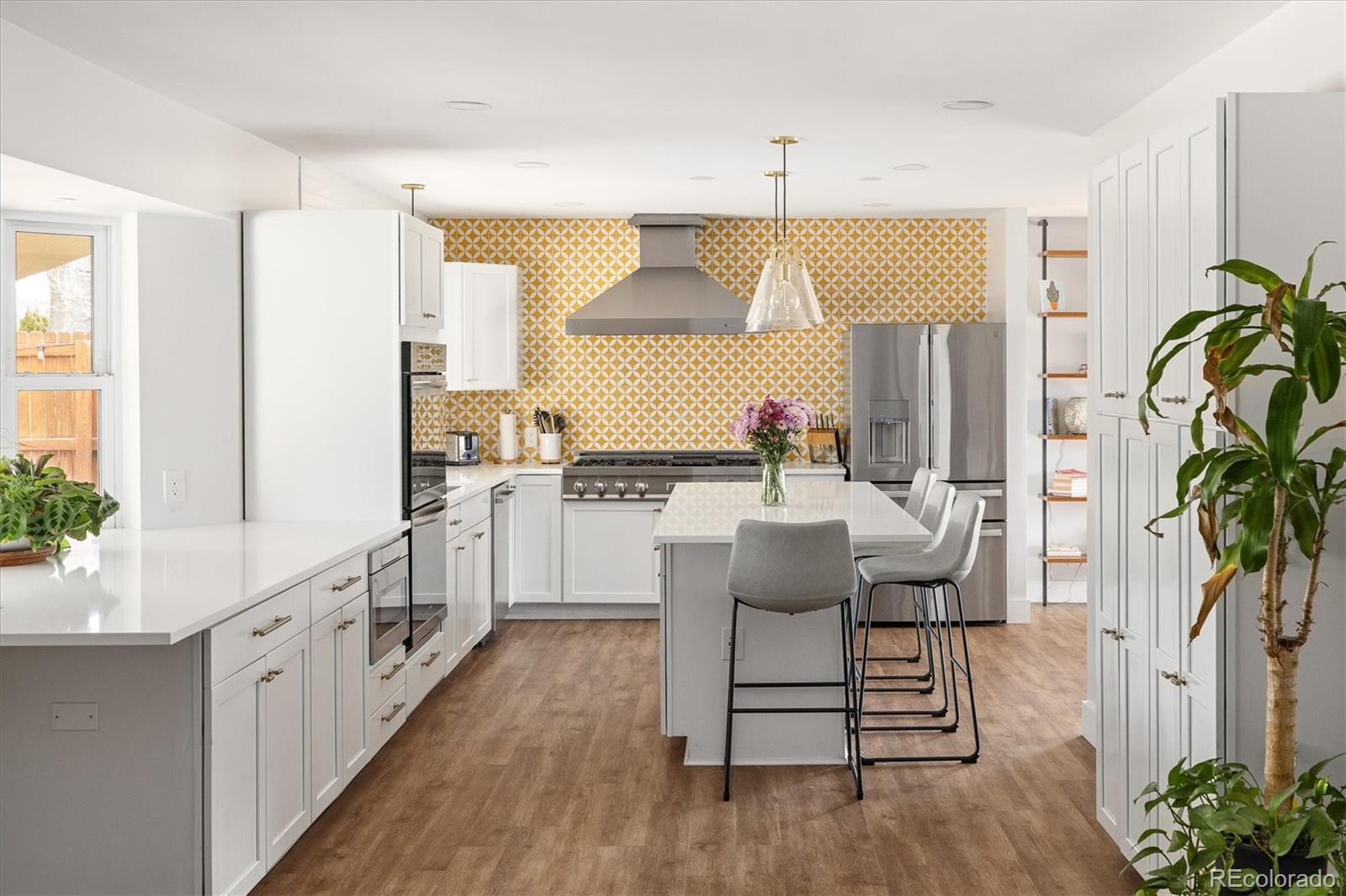 2250 N Monaco Parkway