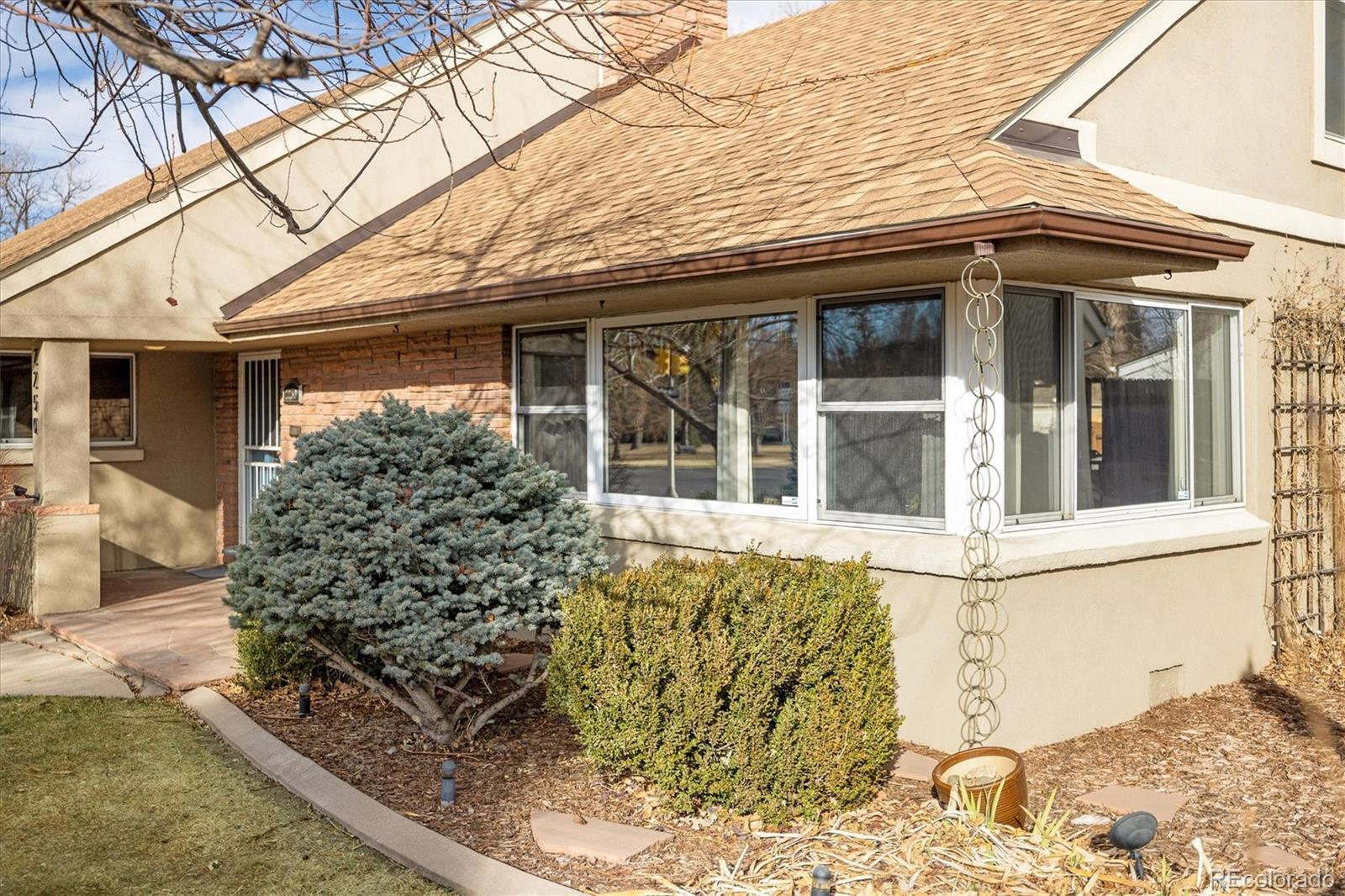 2250 N Monaco Parkway