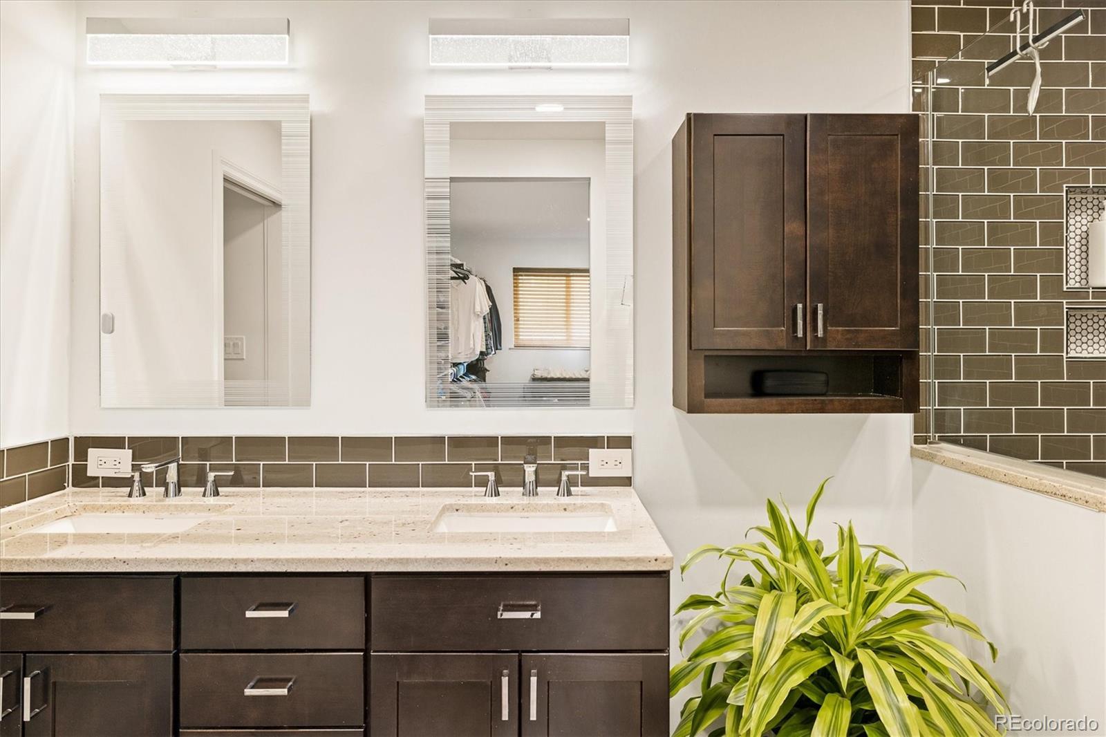 2250 N Monaco Parkway